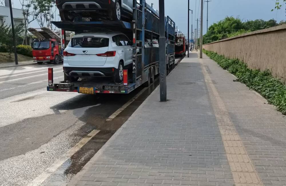 轿车托运，让您和您的轿车一起亲密旅行